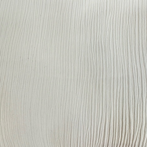 Monki Ivory Sheer Crinkle Swing Tank Sleeveless Blouse Button Shoulder Sz Large - Picture 10 of 15